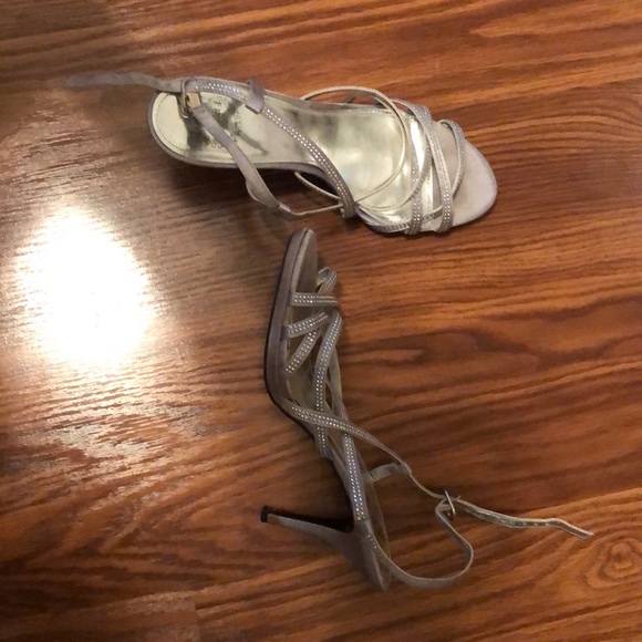 Shoes - Picture 2 of 2